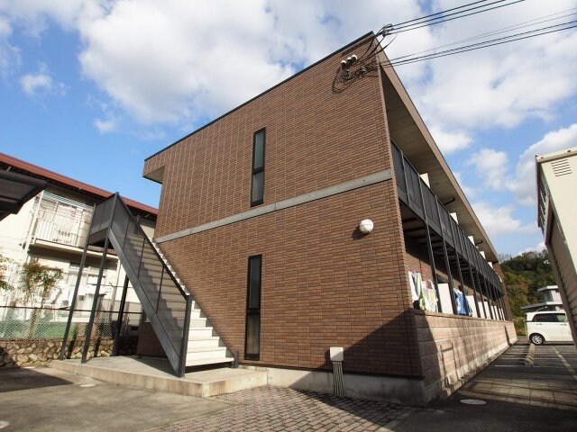 アンプルールクラージュmont vertの物件外観写真