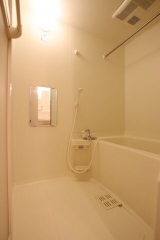 アンプルールクラージュmont vertの物件内観写真