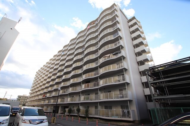 プレスト・コート弐番館の物件外観写真