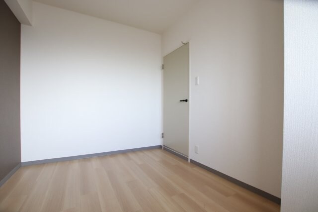 プレスト・コート弐番館の物件内観写真