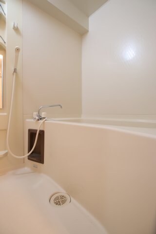 プレスト・コート弐番館の物件内観写真