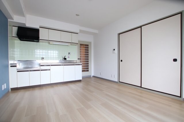 プレスト・コート弐番館の物件内観写真