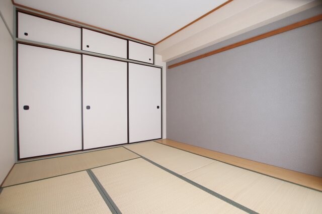 プレスト・コート弐番館の物件内観写真