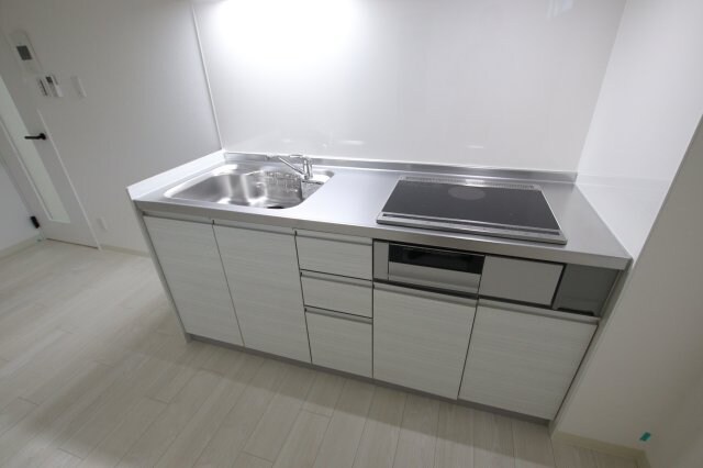 クリエオーレ初芝の物件内観写真