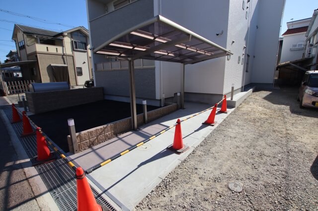 クリエオーレ初芝の物件内観写真