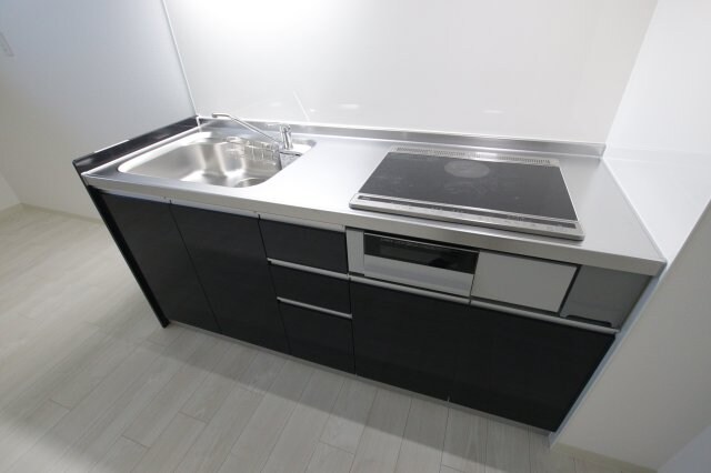 クリエオーレ初芝の物件内観写真