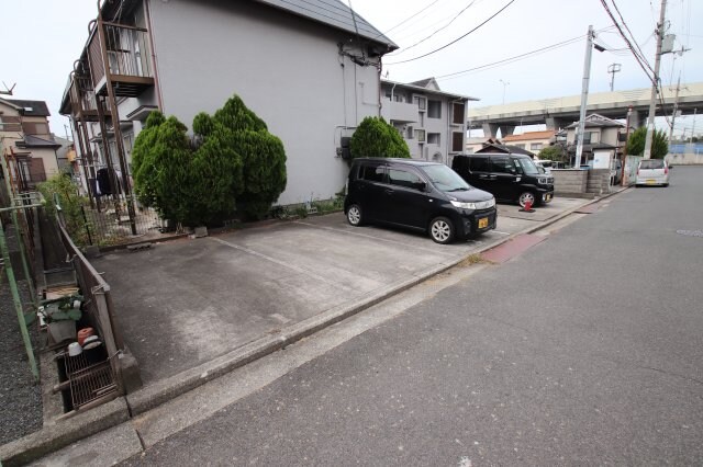 西山ハイツの物件外観写真