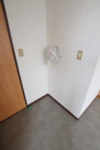 西山ハイツの物件内観写真