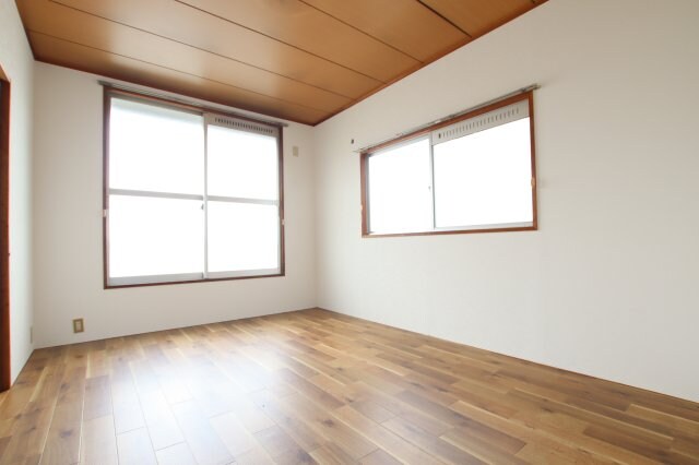 西山ハイツの物件内観写真