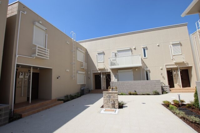 Honu･Repos(ホヌ・ルポ)C棟の物件外観写真