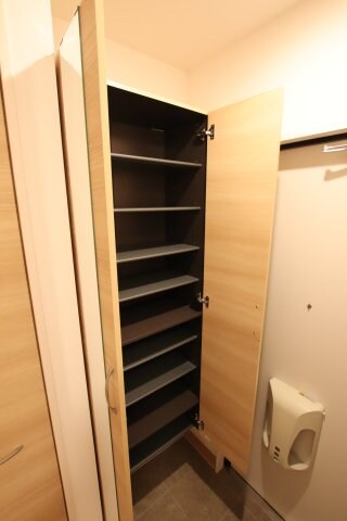 Honu･Repos(ホヌ・ルポ)C棟の物件内観写真