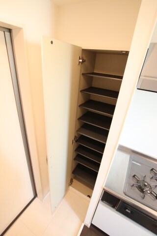 AVENIRの物件内観写真