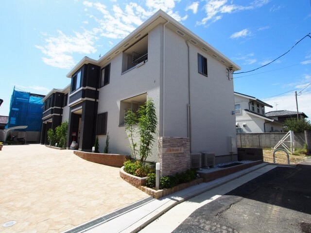 アルビネスⅠの物件外観写真