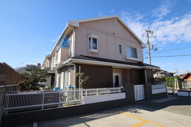 ステージパティオの物件外観写真