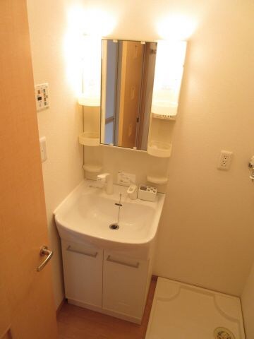 サンフィールドⅡ棟の物件内観写真