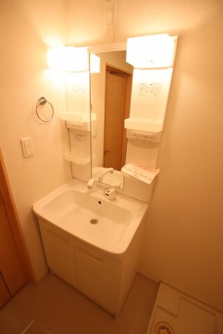 リバーサイドレジデンスTUの物件内観写真