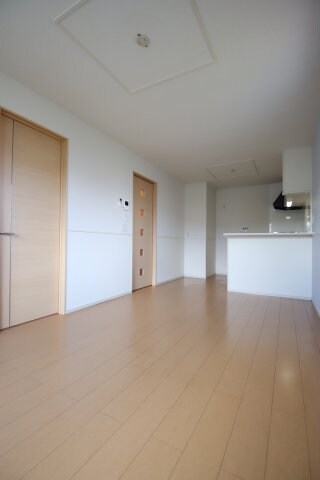 リバーサイドレジデンスTUの物件内観写真