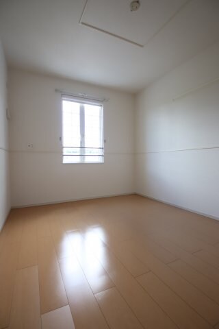 リバーサイドレジデンスTUの物件内観写真