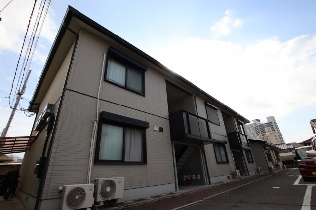 リヴェール北野田の物件外観写真