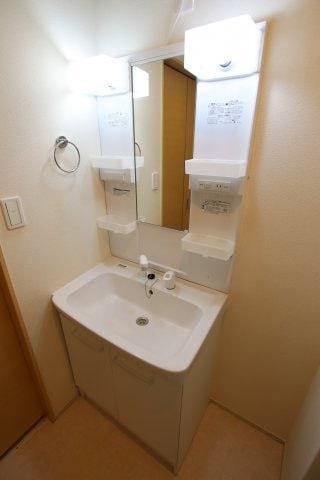 カーサイナバの物件内観写真