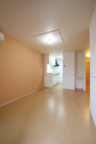 カーサイナバの物件内観写真