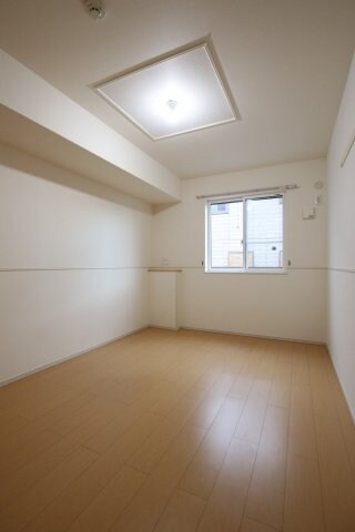 カーサイナバの物件内観写真