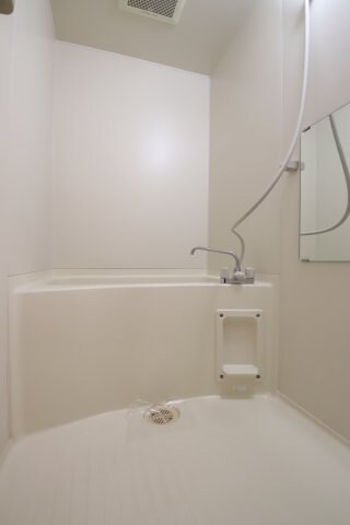 ルナアークファーストの物件内観写真