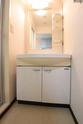 ルナアークファーストの物件内観写真