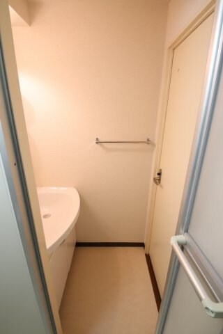 ルナアークファーストの物件内観写真