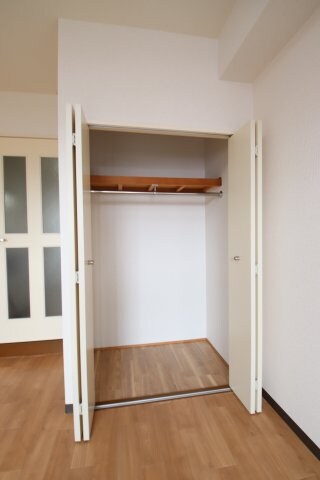 ルナアークファーストの物件内観写真