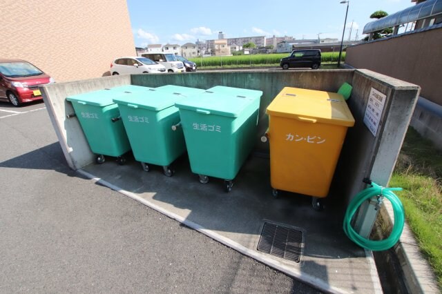 ヴィスタシアの物件外観写真