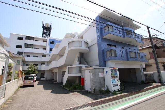 ヴィラ狭山の物件外観写真