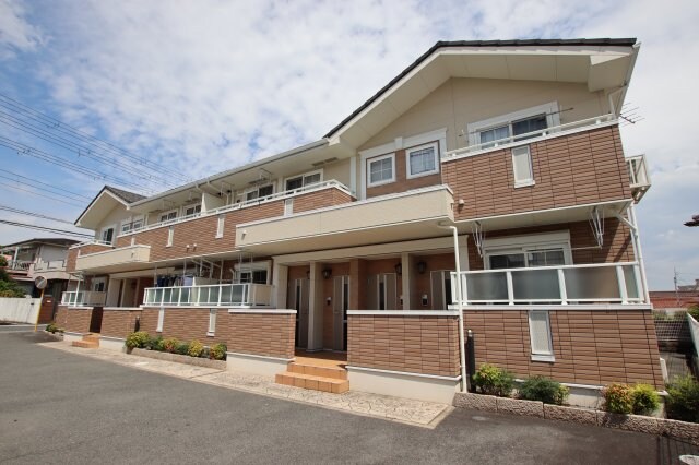 アプローズの物件外観写真