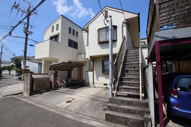 ハイツサンマルクの物件外観写真