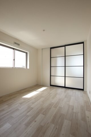 グランデールの物件内観写真