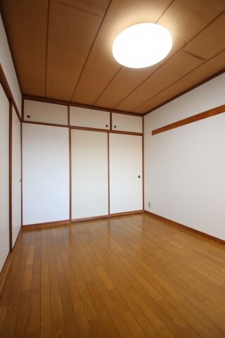 新檜尾台団地29号棟の物件内観写真