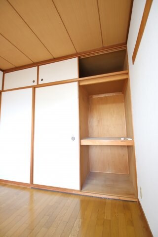 新檜尾台団地29号棟の物件内観写真