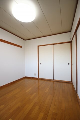 新檜尾台団地29号棟の物件内観写真