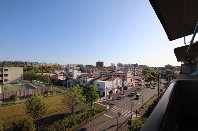 新檜尾台団地29号棟の物件内観写真