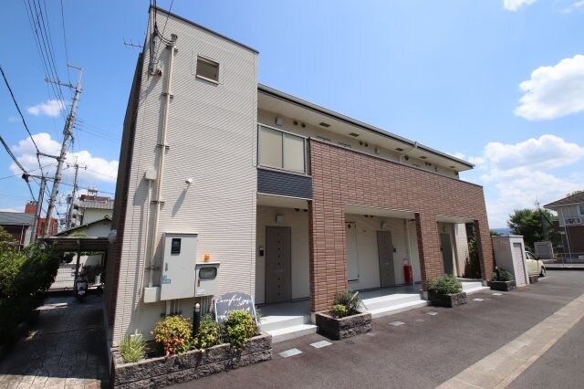 コンフォートAの物件外観写真