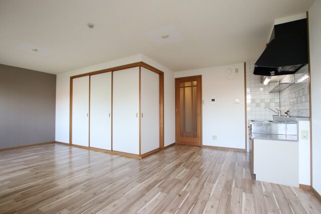 クレセントの物件内観写真