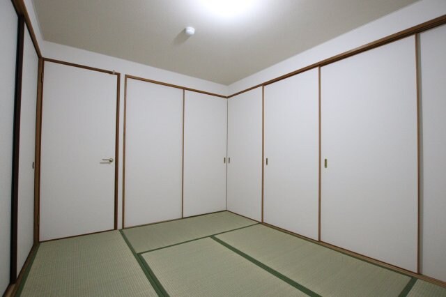 クレセントの物件内観写真