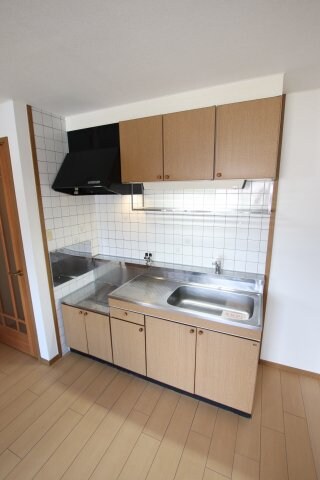 ラルジュウエストの物件内観写真