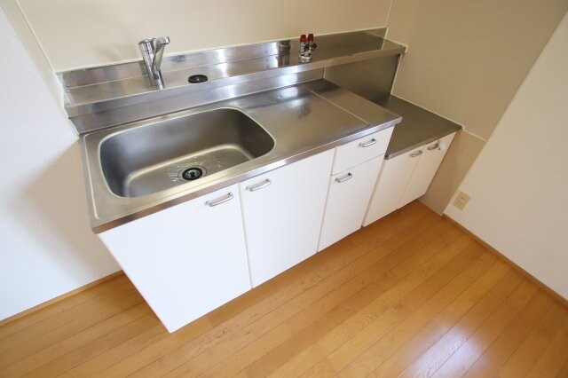 クレールタウンC棟の物件内観写真