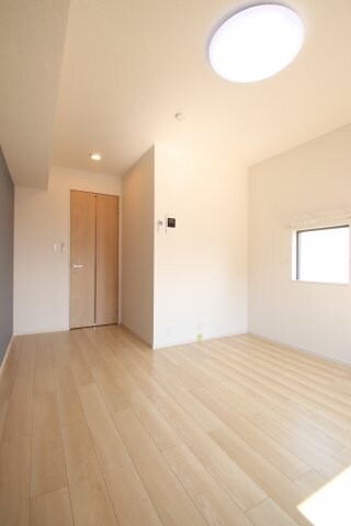 サンプラザ金剛の物件内観写真