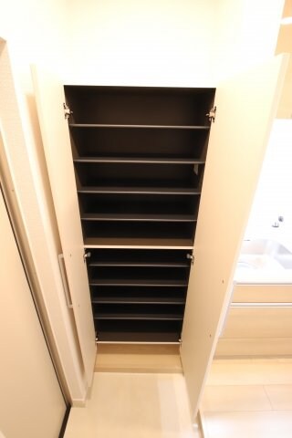 サンプラザ金剛の物件内観写真