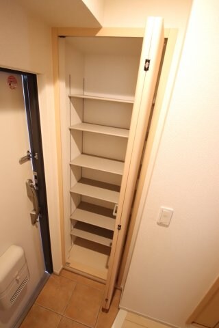 フェリスウラタの物件内観写真