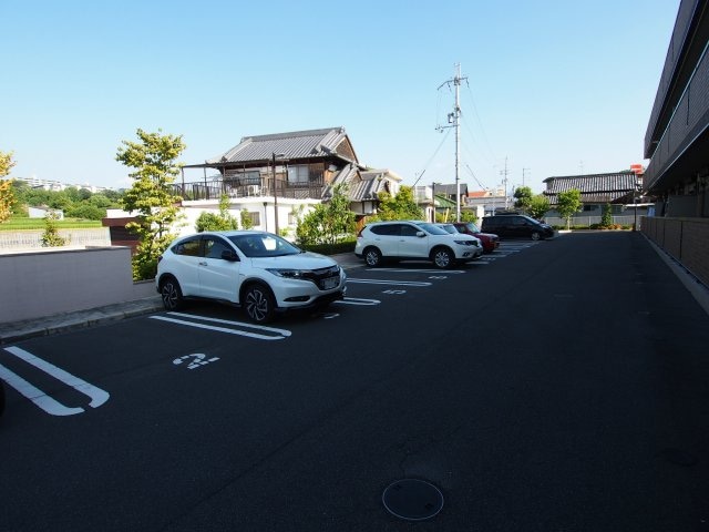 サウスメゾンジャスミンの物件外観写真