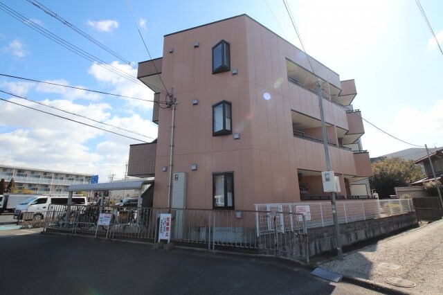 サザンクロス深井中町の物件外観写真