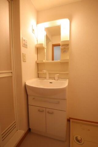 サザンクロス深井中町の物件内観写真